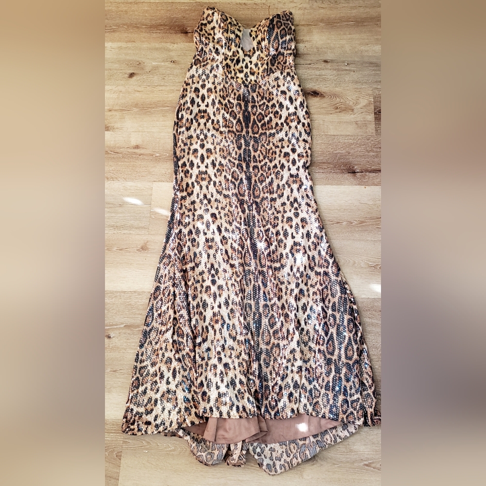 Leopard Print Sequin Strapless Dress
